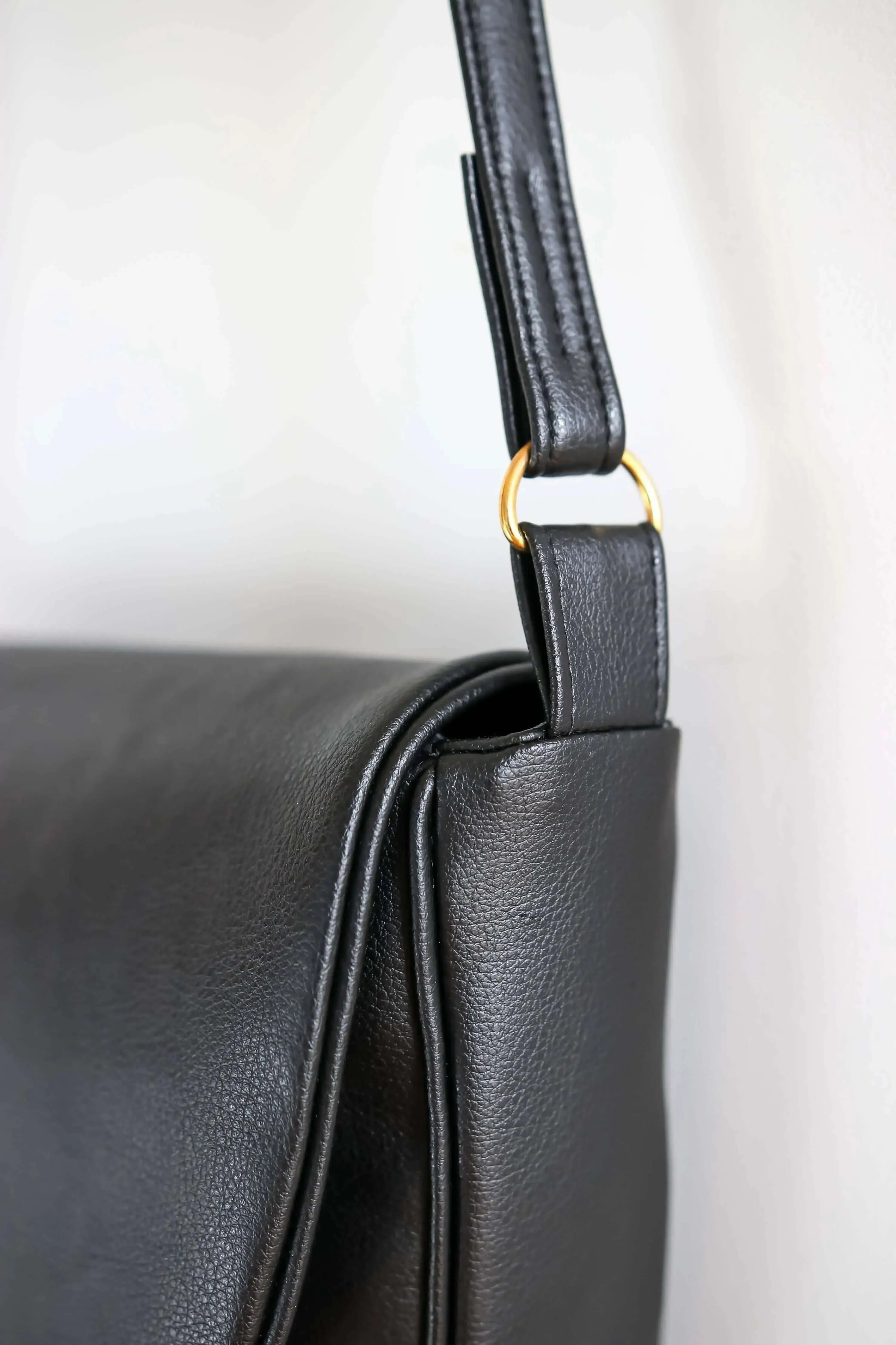 Alia - Cactus Leather Saddle Vegan Bag