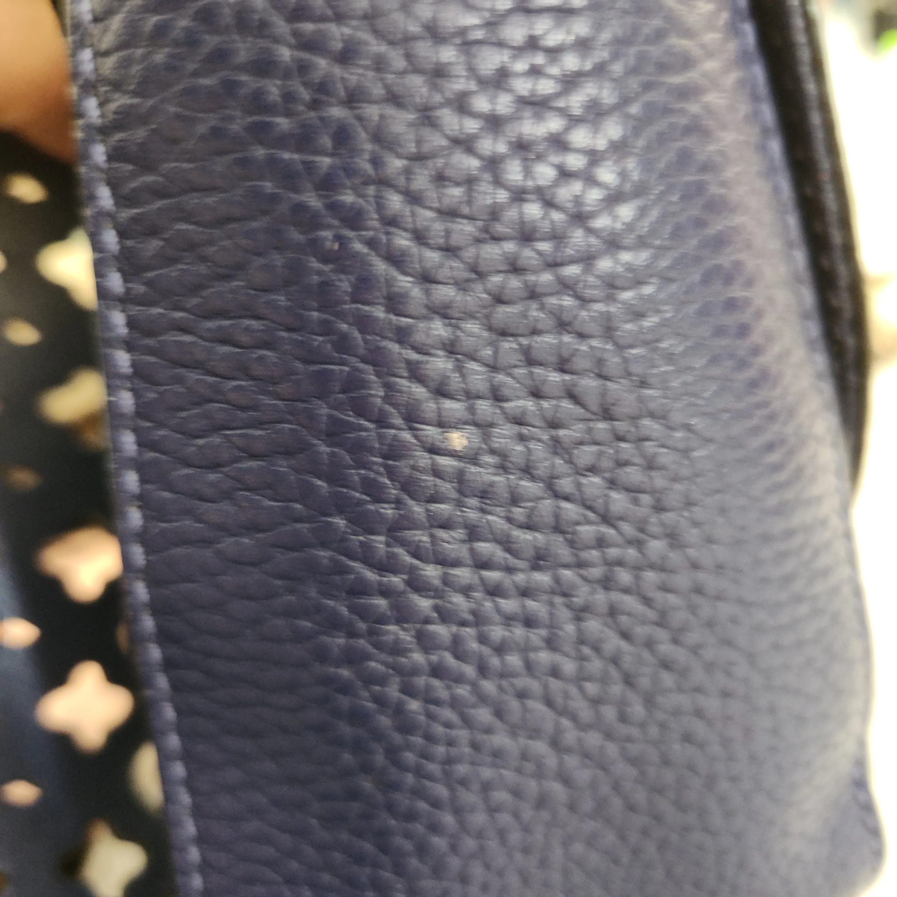 Kate Spade Navy Blue Pebbled Leather Crossbody Bag | Pre Loved |