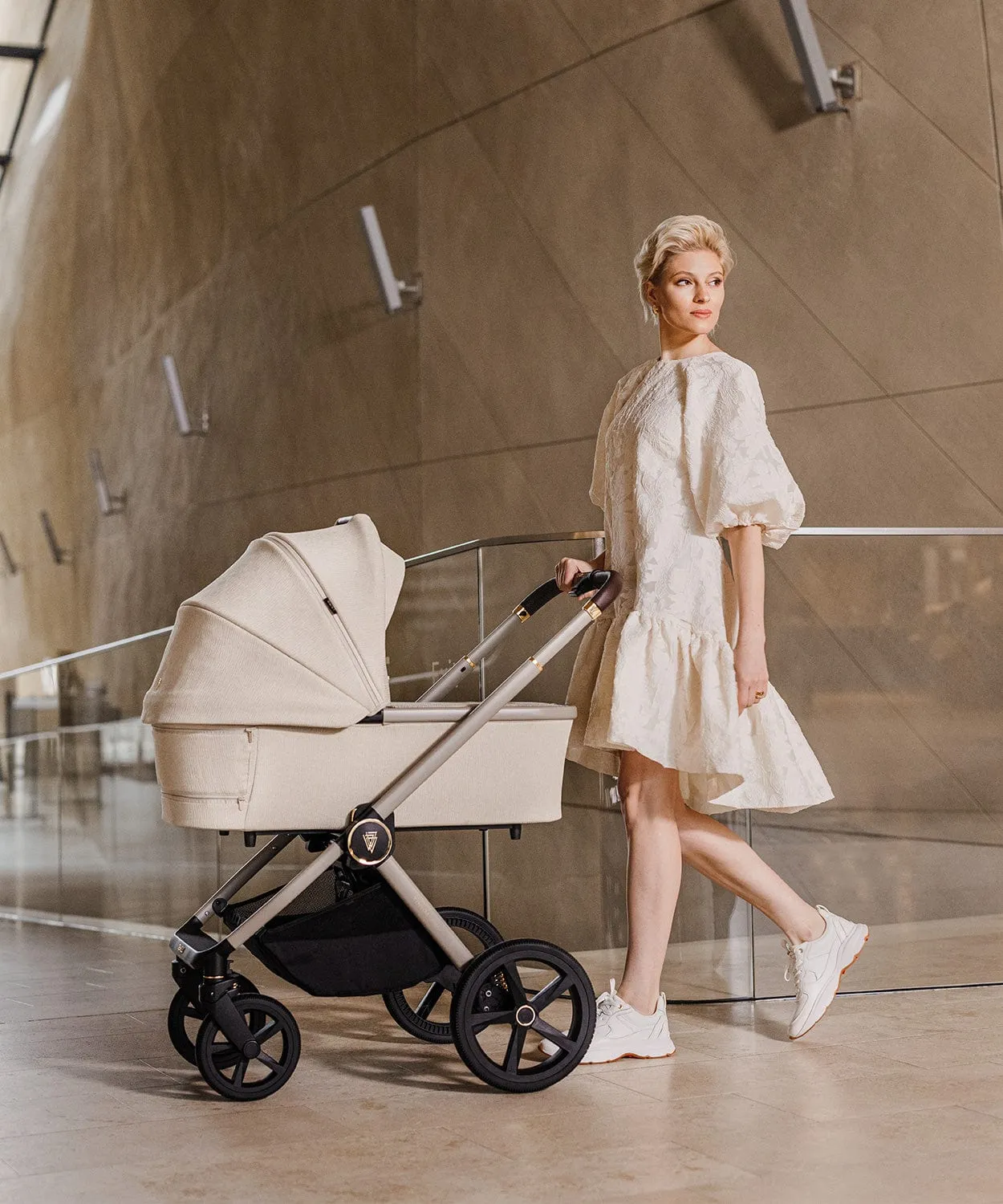 Venicci 3 in 1 Tinum UPLINE Pram - Stone Beige